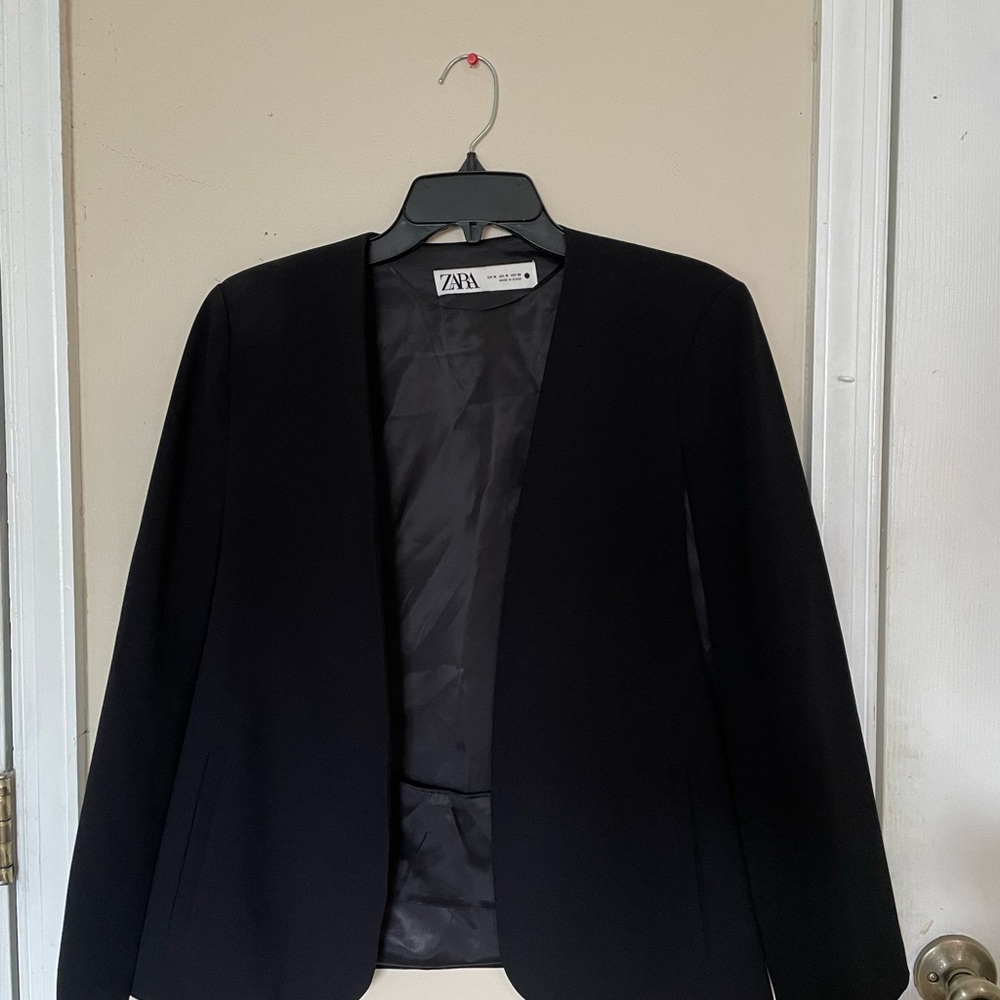 Zara Cape blazer